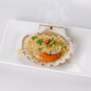 Fan Scallops (Steamed Butter Garlic)